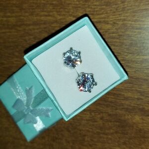 Moissanite Elegant Silver Stud Earrings